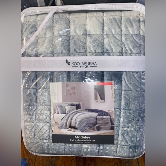 Koolaburra Bedding Koolaburra Ugg Madeley Fullqueen Quilt Set Poshmark